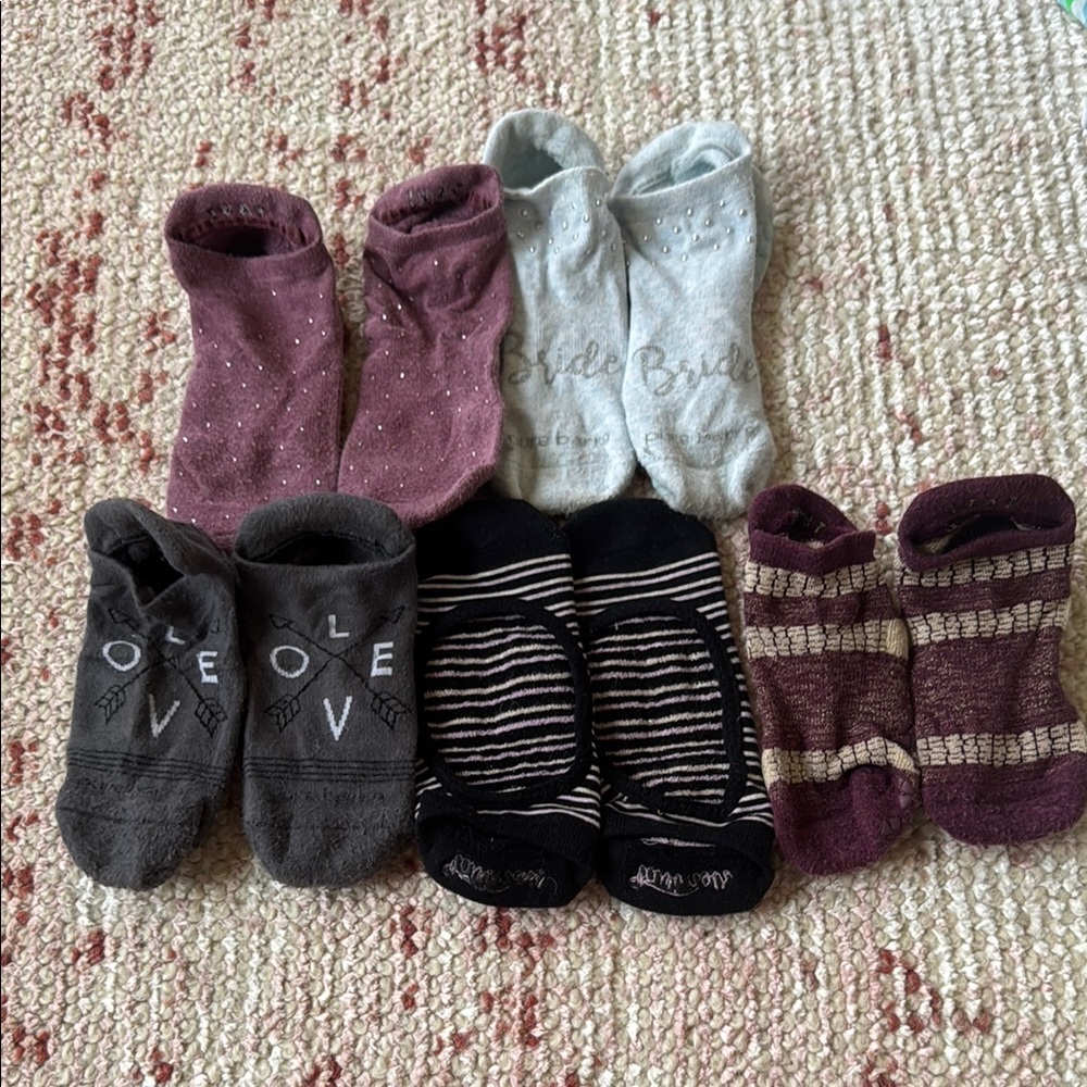Barre grippy socks. Size small.